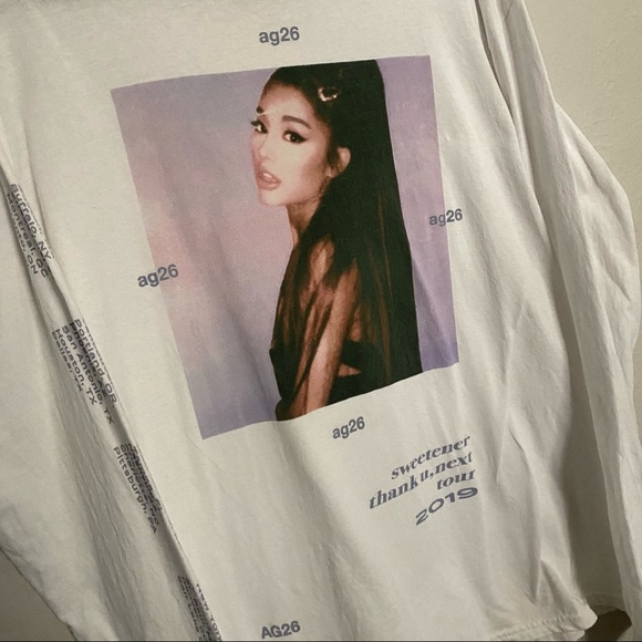 ariana grande limited ag26 long sleeve from sweetener tour - Picture 4 of 4